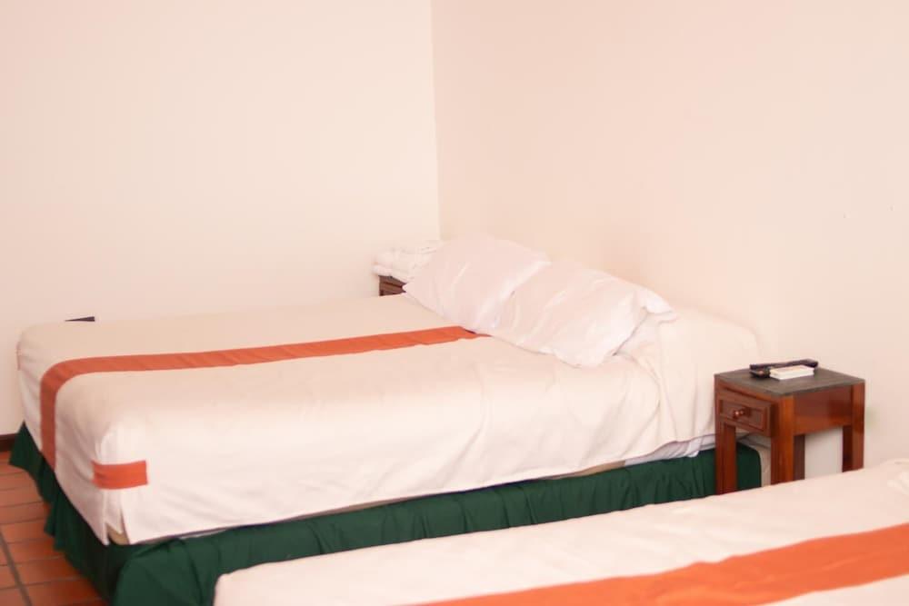 Donna Alda Hotel ซัลตา ภายนอก รูปภาพ